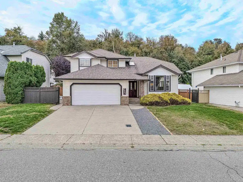 2907 CROSSLEY DRIVE - photo 2 of 37