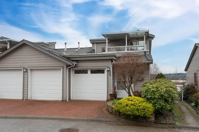 22 323 GOVERNORS COURT - photo 1 of 39