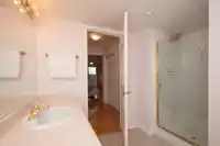 22 323 GOVERNORS COURT - thumbnail 27