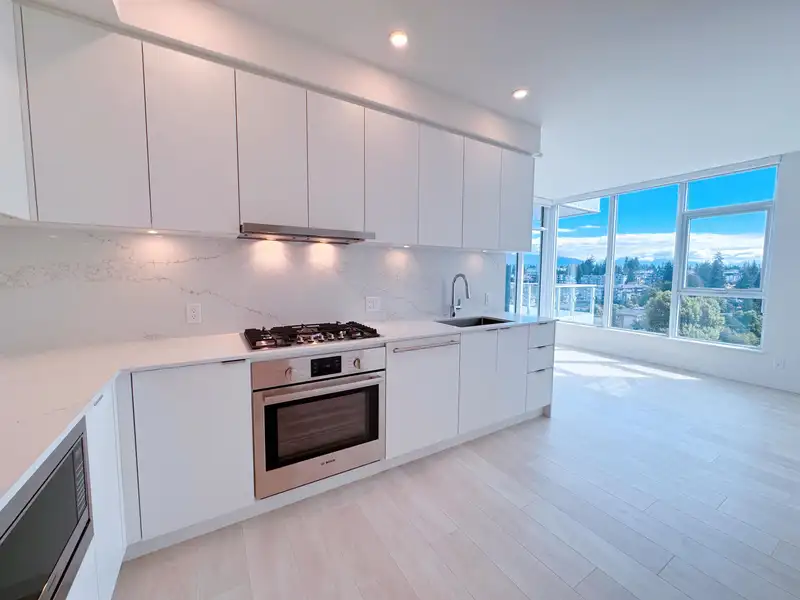 1209 537 COTTONWOOD AVENUE - photo 3 of 19