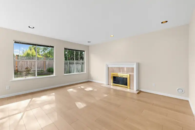 3555 MCKAY DRIVE - photo 2 of 28