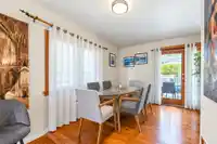 430 W KINGS ROAD - thumbnail 10