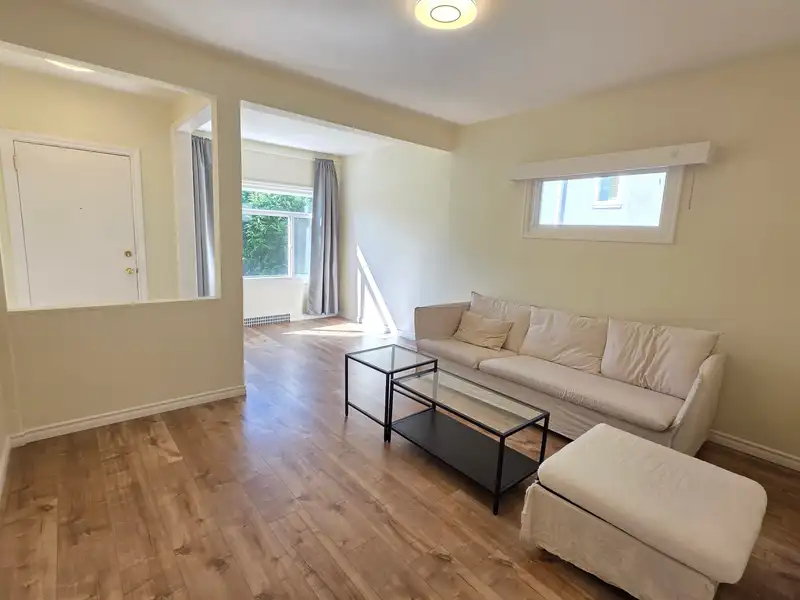 149 E 47TH AVENUE - photo 4 of 30