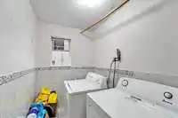 3153 PARKER STREET - thumbnail 8