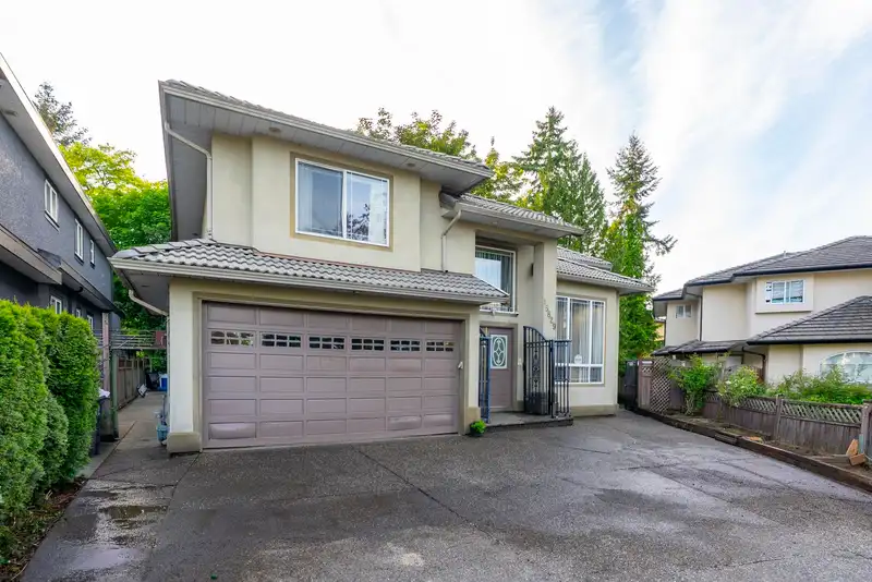 15829 87A AVENUE - photo 2 of 22
