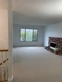 2369 WAKEFIELD COURT - thumbnail 1