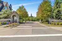 46 10489 DELSOM CRESCENT - thumbnail 2
