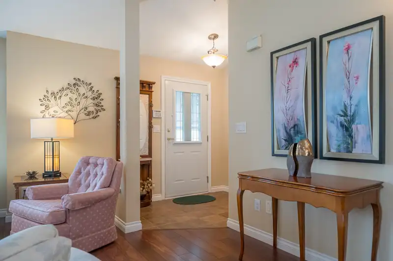 31 20751 87 AVENUE - photo 4 of 39
