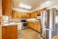 5240 EAST BOULEVARD - thumbnail 13