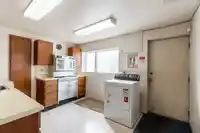 5240 EAST BOULEVARD - thumbnail 28