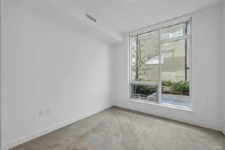 102 4988 CAMBIE STREET - photo 3 of 14