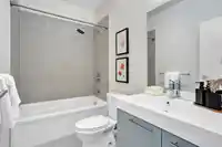 607 668 COLUMBIA STREET - thumbnail 14