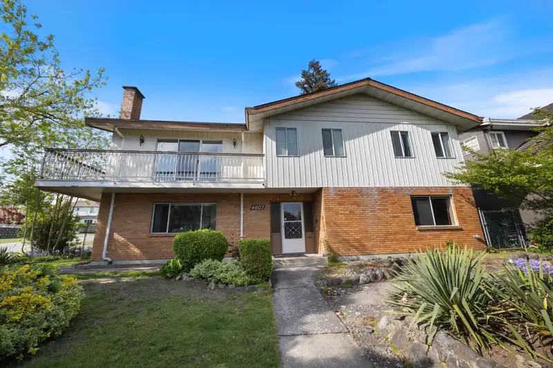 4607 IRMIN STREET - photo 1 of 40