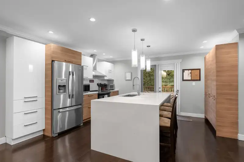 937 THERMAL DRIVE - photo 3 of 23