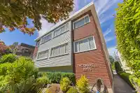 3 2255 W 40TH AVENUE - thumbnail 1