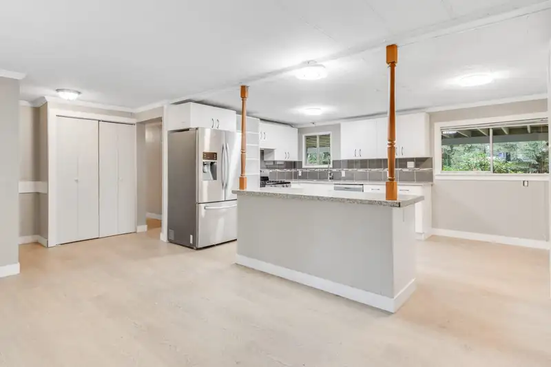 1 49011 SHELDON ROAD - photo 4 of 14