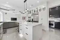 5835 CLARENDON STREET - thumbnail 8