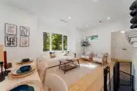 2280 BLENHEIM STREET - thumbnail 1