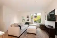 122 525 E 2ND STREET - thumbnail 3