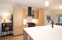 122 525 E 2ND STREET - thumbnail 6