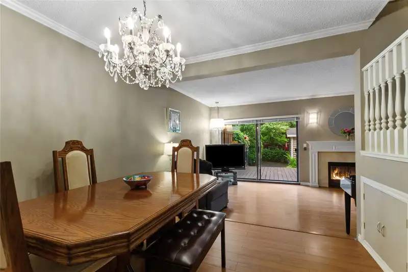 14 1141 EAGLERIDGE DRIVE - photo 3 of 25