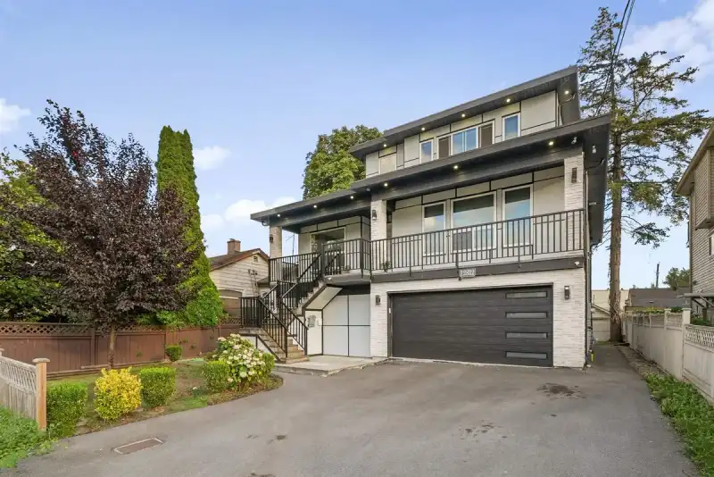 12822 114A AVENUE - photo 1 of 37