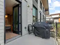 31 528 E 2ND STREET - thumbnail 11