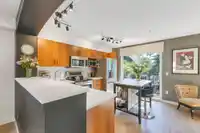 58 6747 203 STREET - thumbnail 8