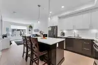 A323 20834 80 AVENUE - thumbnail 4