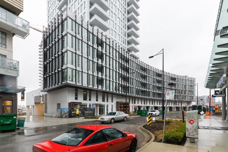 2304 3438 SAWMILL CRESCENT - photo 1 of 23