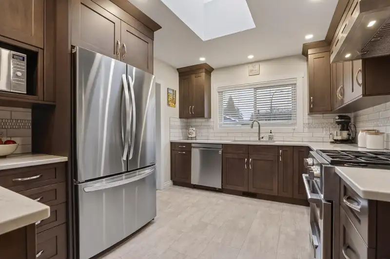 820 BALLANTRAE COURT - photo 1 of 29