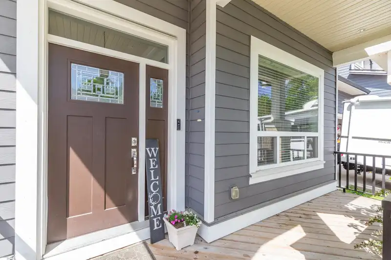 4459 FARINA ROAD - photo 4 of 39