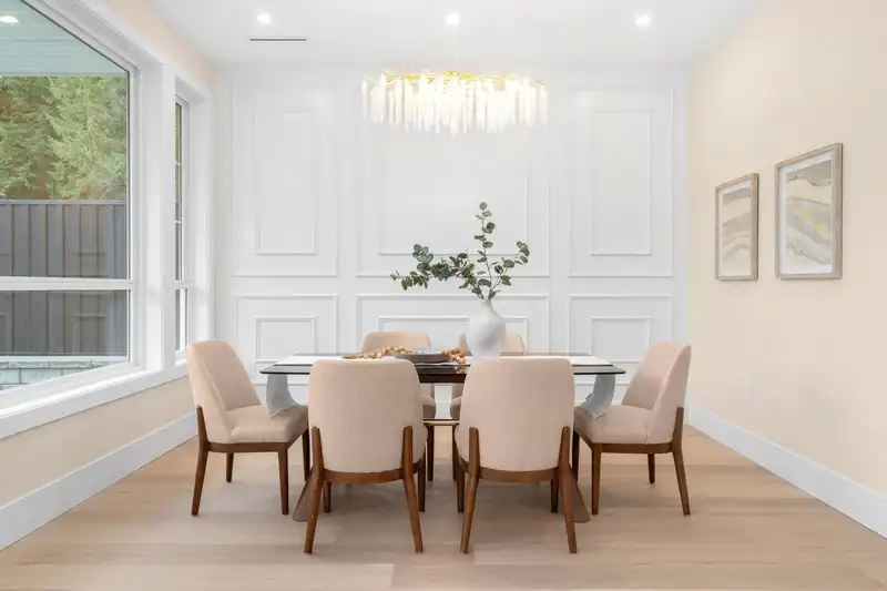 361 E 22ND STREET - photo 4 of 31