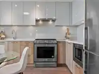 612 258 NELSON'S COURT - thumbnail 11