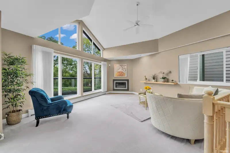 3675 BLENHEIM STREET - photo 3 of 34