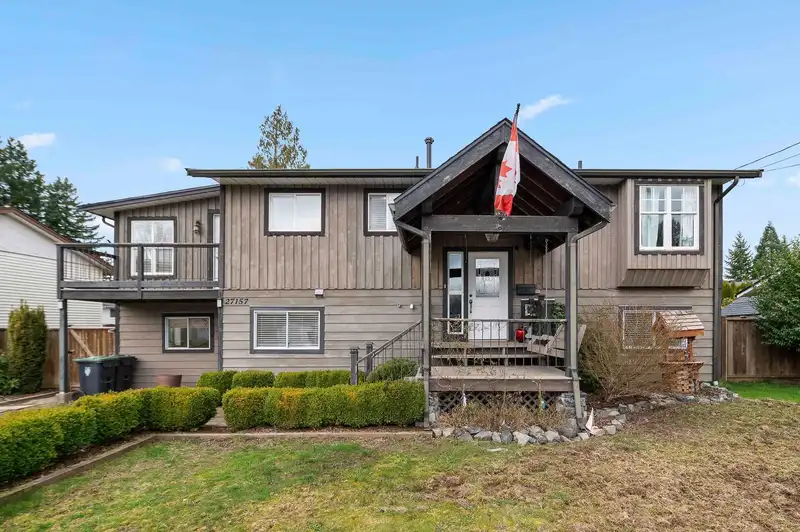 27157 28 AVENUE - photo 1 of 33