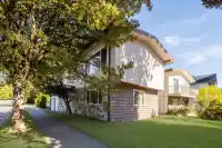 7658 FREMLIN STREET - thumbnail 3