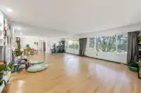 7658 FREMLIN STREET - thumbnail 4