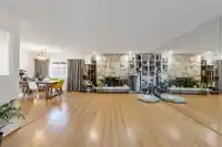 7658 FREMLIN STREET - thumbnail 6