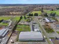 4532 272 STREET - thumbnail 35