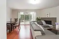 3 3051 SPRINGFIELD DRIVE - thumbnail 3