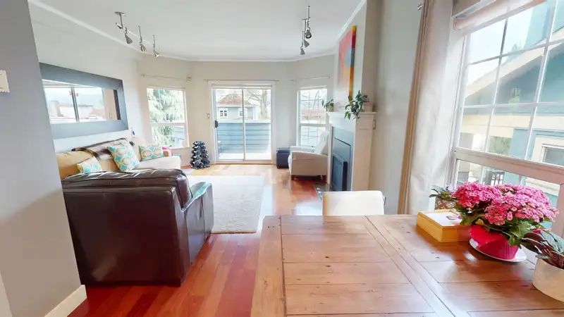 2158 W 3RD AVENUE - photo 4 of 20