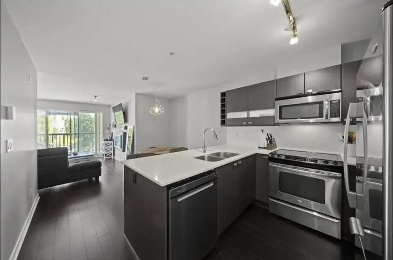 305 21009 56 AVENUE - photo 4 of 22
