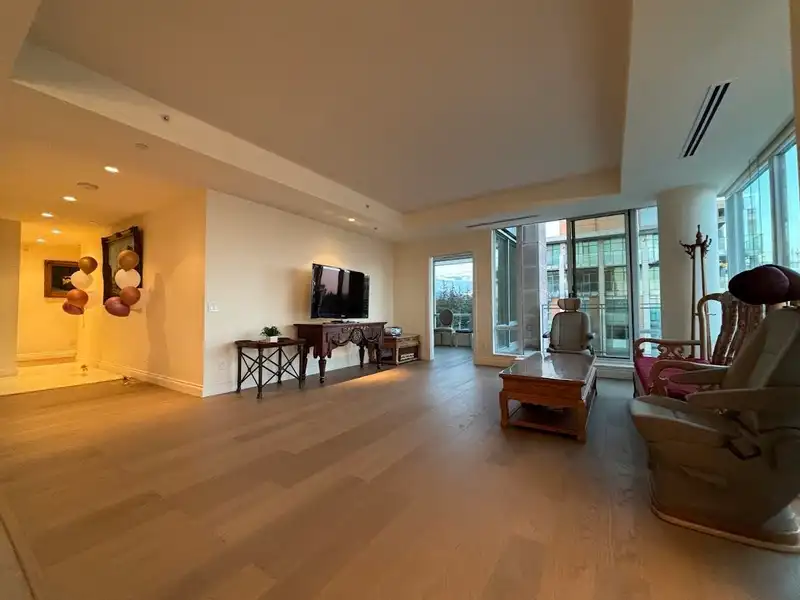 1501 5838 BERTON AVENUE - photo 4 of 24