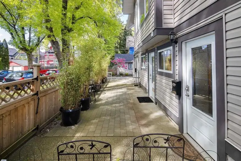 195 W 12 AVENUE - photo 2 of 39