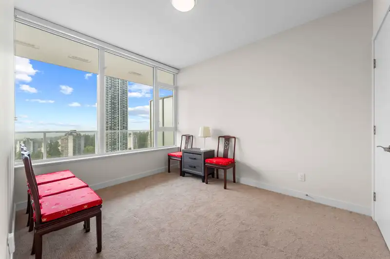 1805 6288 CASSIE AVENUE - photo 3 of 32