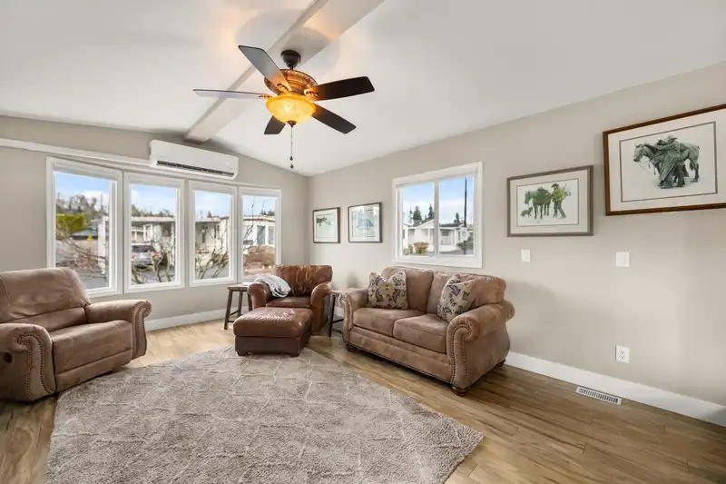 139 27111 0 AVENUE - photo 4 of 39