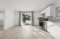 3136 E 47TH AVENUE - thumbnail 26