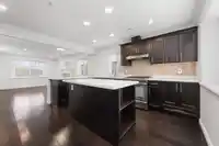 3136 E 47TH AVENUE - thumbnail 8