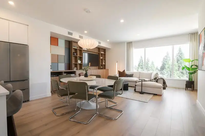 201 1295 ROCKLIN STREET - photo 3 of 11